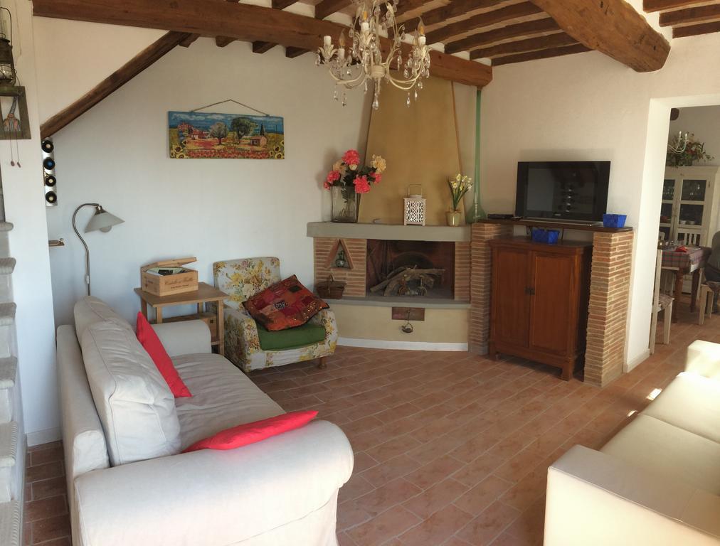 La Casina Delle Rondini Pension Corsanico-Bargecchia Buitenkant foto